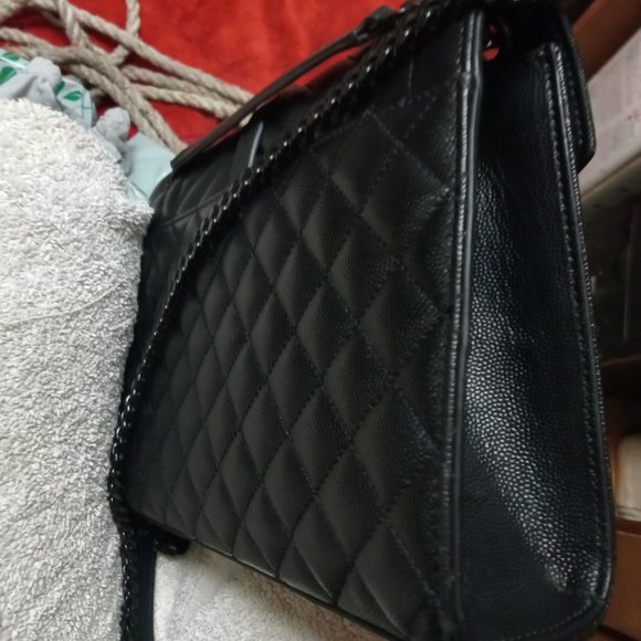 Saint Laurent - Picture 4 of 7